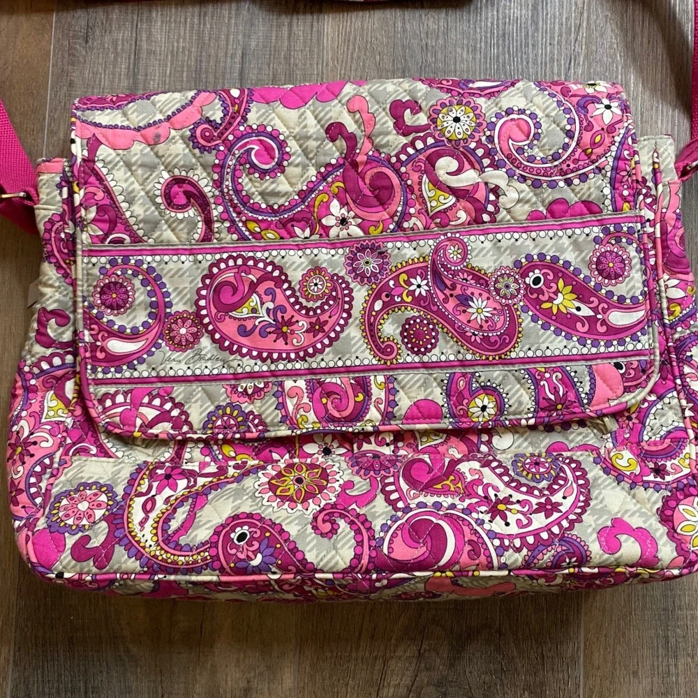 Vera Bradley Paisley Meets Plaid Quilted Messenger Bag Crossbody Laptop Case